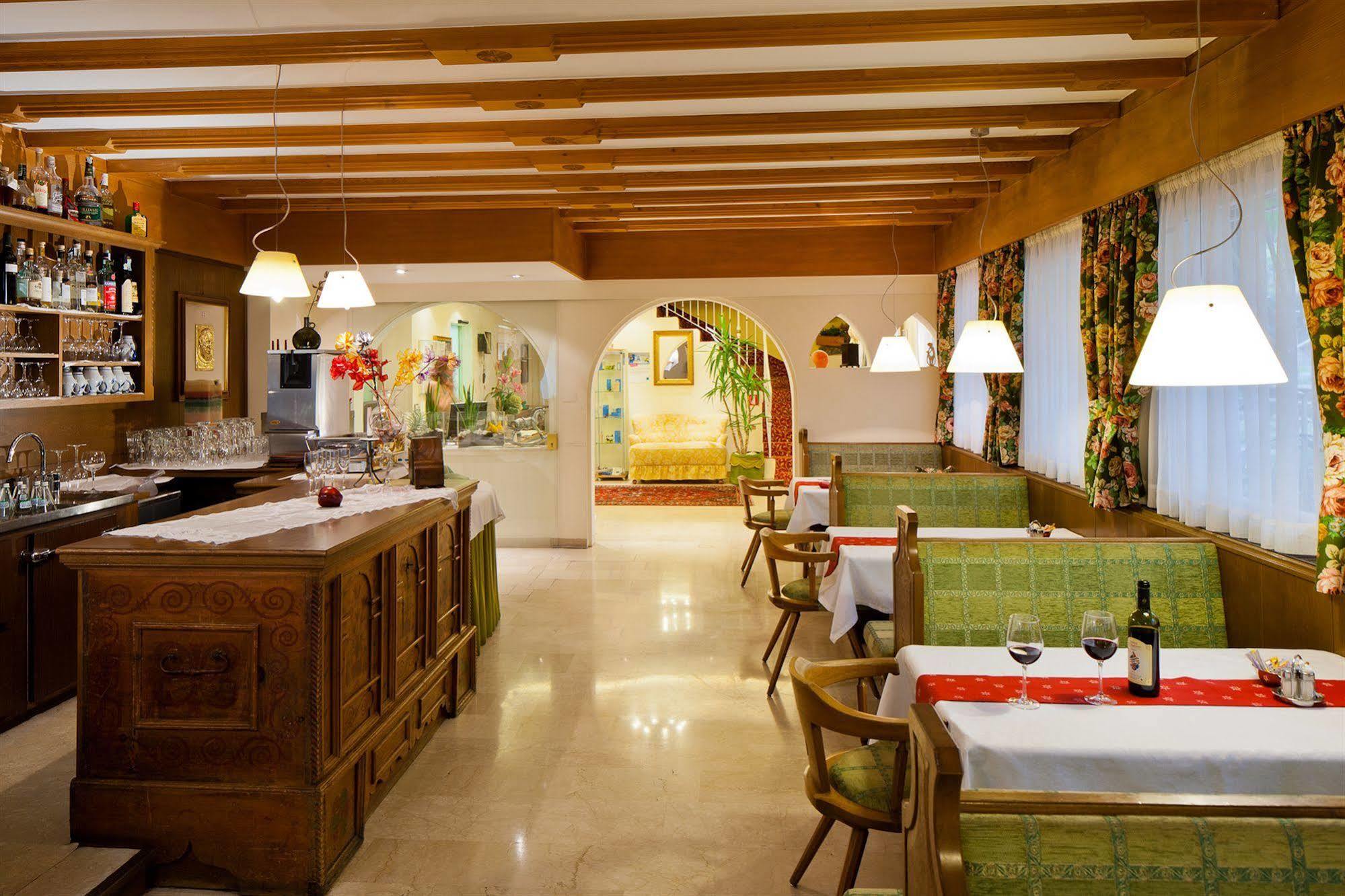 Hotel Aster Merano Luaran gambar